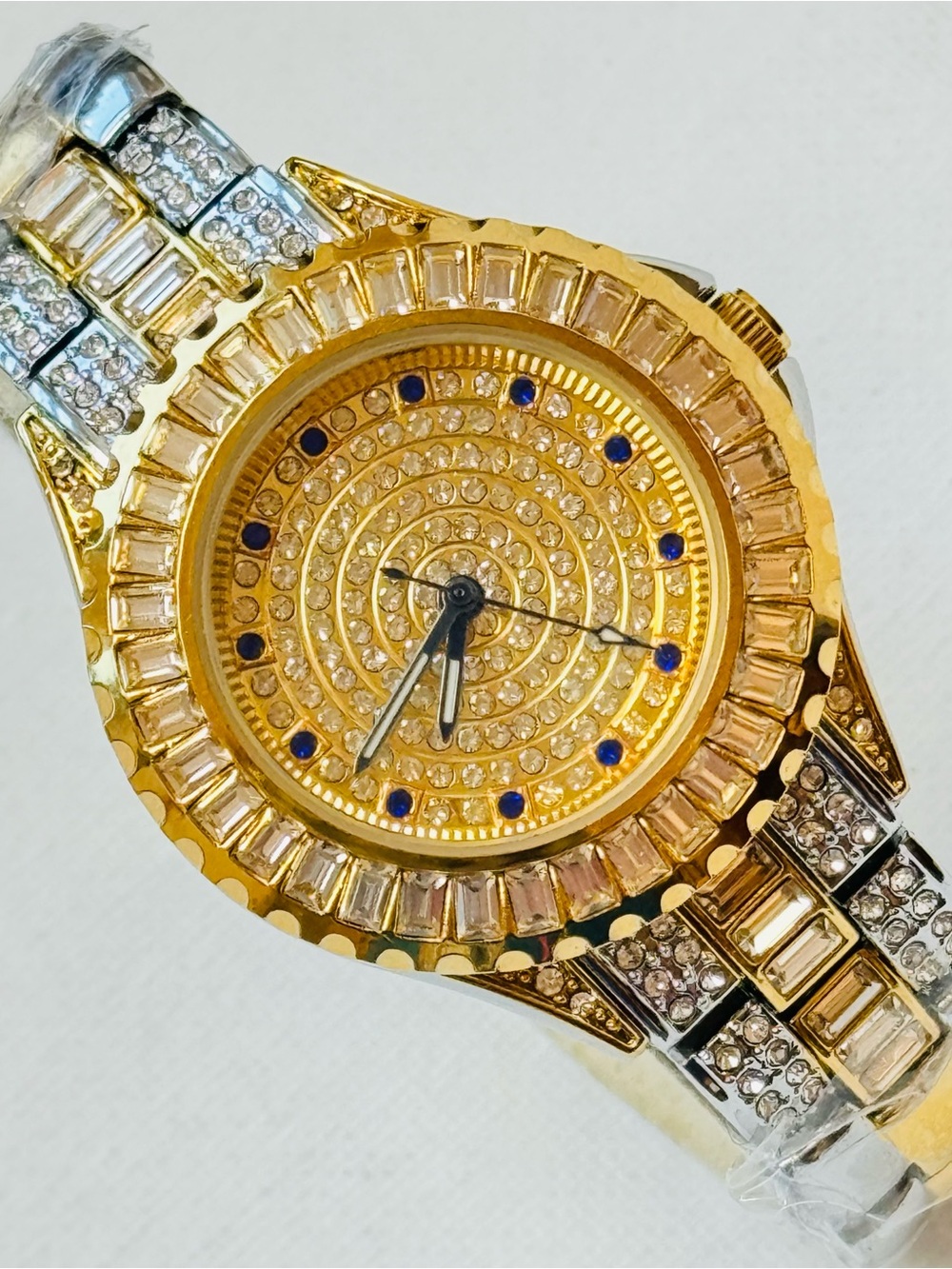 Bee Sister Glitz Midsized Women's Two Tone Watch Crystals Rhinestones FA1686